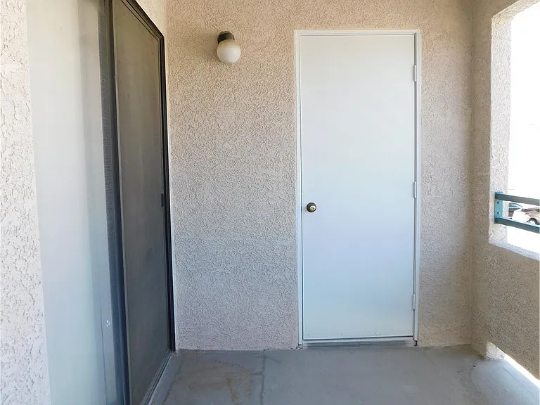 5221 Lindell Rd #202 — Photo 27