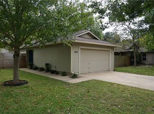 9609 Holly Springs Dr, Austin, TX 78748