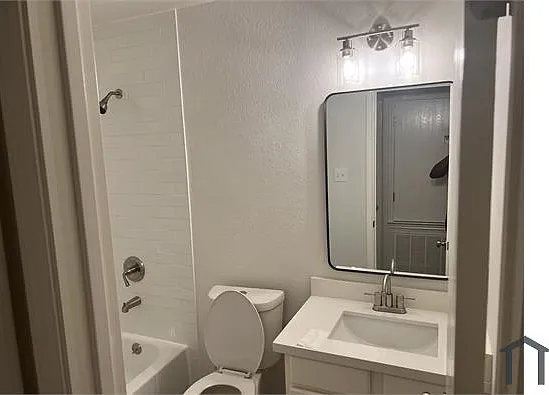 8011 Archcrest Ct — Photo 35