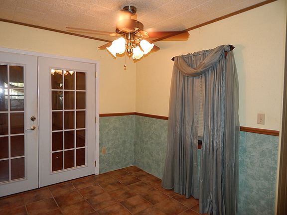 4th image of 1516 Llano St