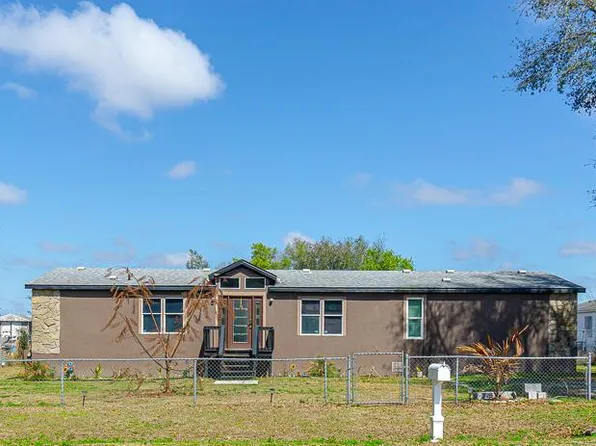 5472 Citrus Hill Dr, Polk City, FL 33868