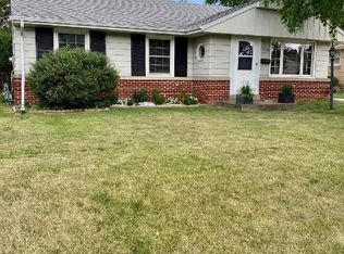 3738 S 69th St, Milwaukee, WI 53220