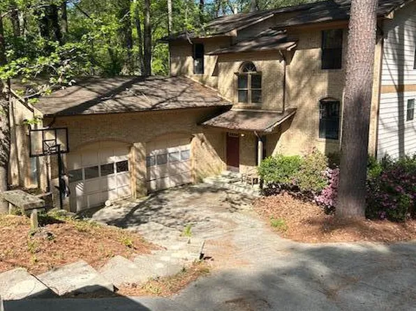 8 Shropshire Pl, Durham, NC 27707