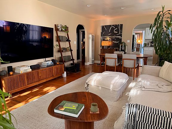 4th image of 957 N Avenue 49