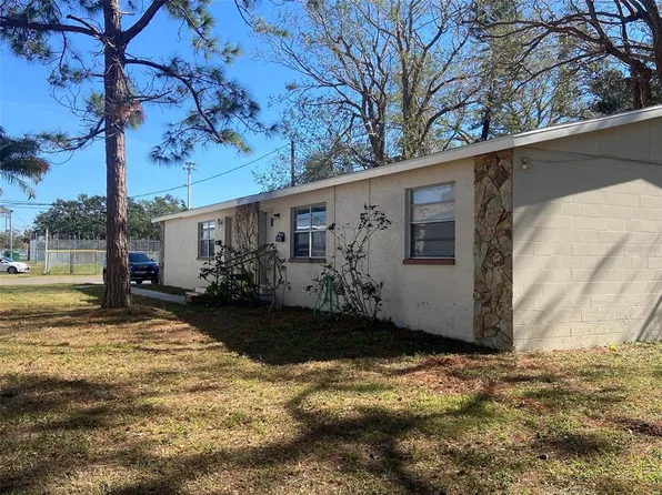 7736 62nd St N, Pinellas Park, FL 33781