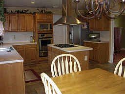 4th image of 7810 Feather Springs Dr