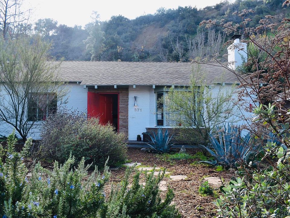 1st image of 371 S Avenue 52