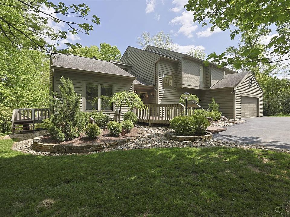 1st image of 26 Trailbridge Dr