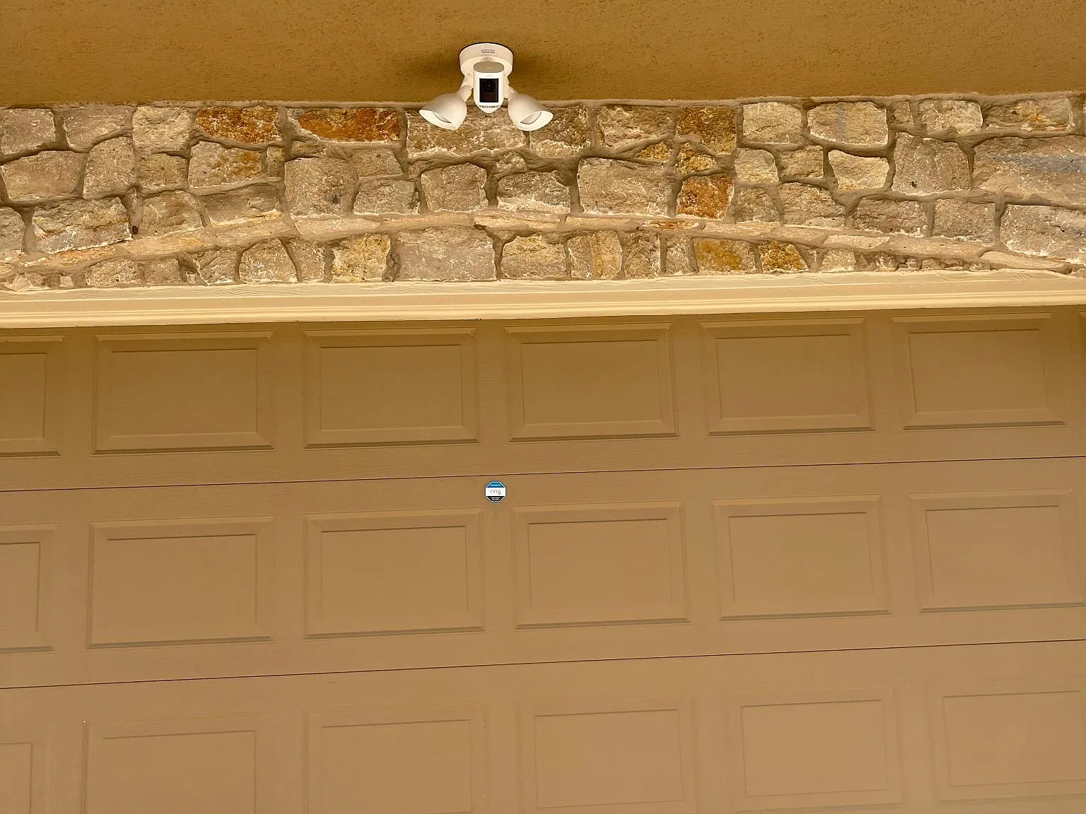 9016 Bayview Cove Dr — Photo 3