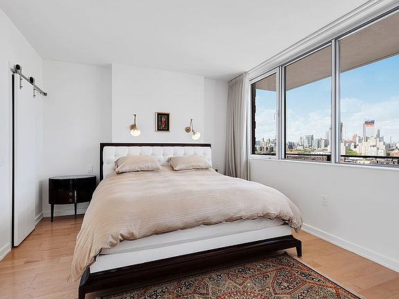 4th image of 255 1st St APT 11B