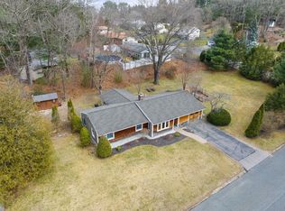 11 Sandra Dr, Framingham, MA 01701