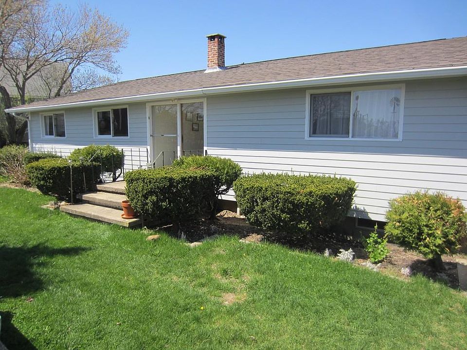 1st image of 44 Hanks Way