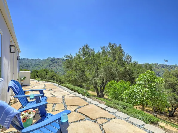 731 Las Canoas Pl Unit A, Santa Barbara, CA 93105