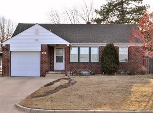 842 N Broadview St, Wichita, KS 67208