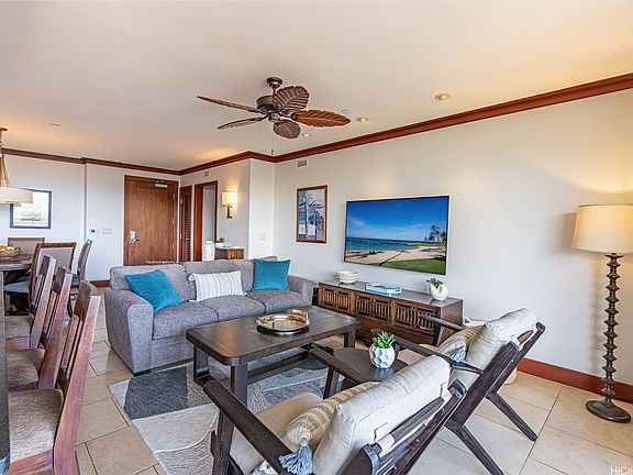 3rd image of 92-102 Waialii Pl #B-1103