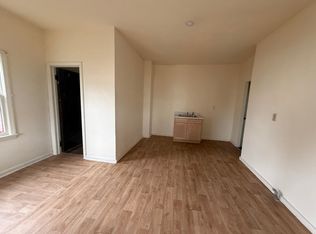 2423-2425 S 28th St #2423A, Milwaukee, WI 53215