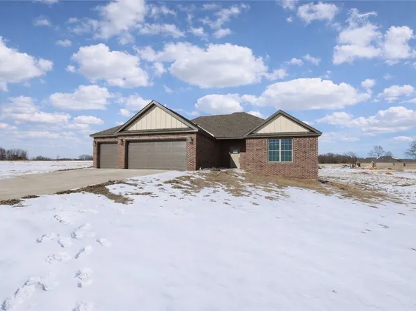 2550 Peterson Rd, Gentry, AR 72734