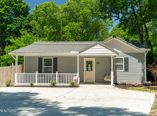2011 Aster Rd, Knoxville, TN 37918