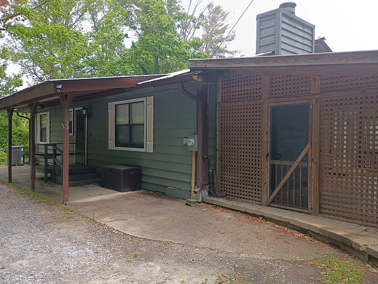 24 Dogwood Ln — Photo 37
