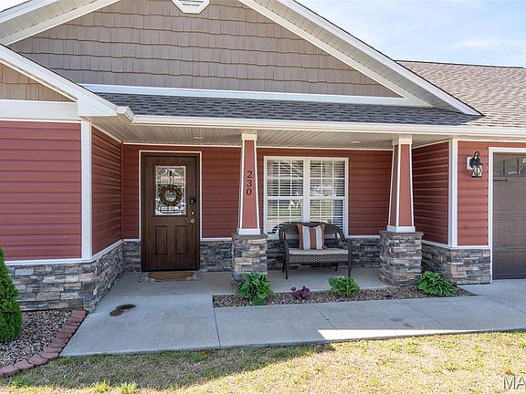 2nd image of 230 Macintosh Ln