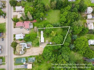 53 Pleasant St, Conway, NH 03818