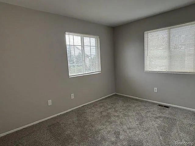 655 Lewa Downs Dr — Photo 11