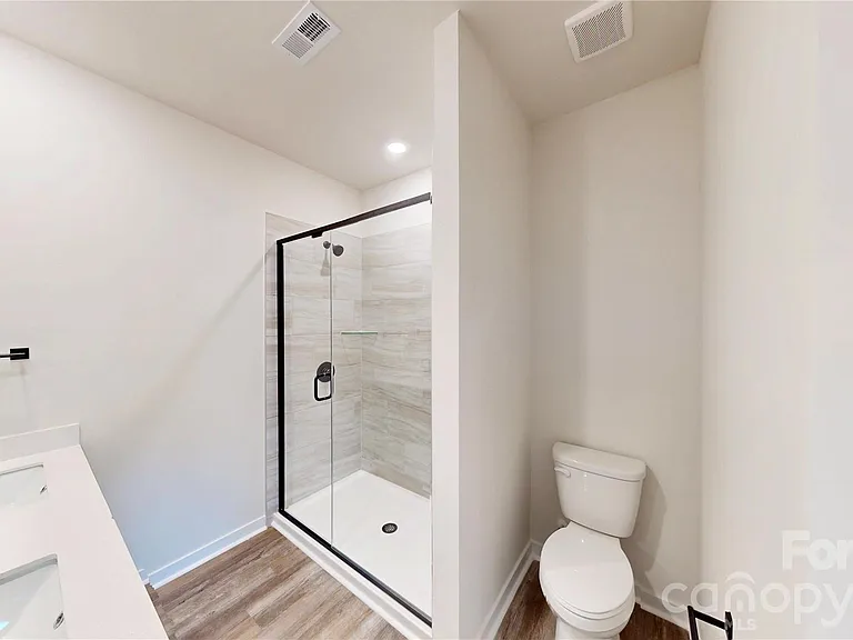 3640 Spencer St — Photo 19