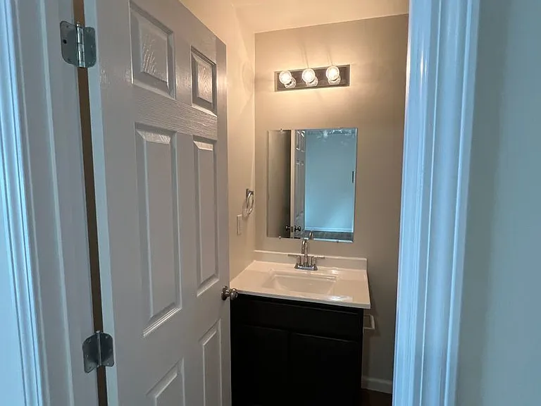 360 Rick Rd — Photo 42