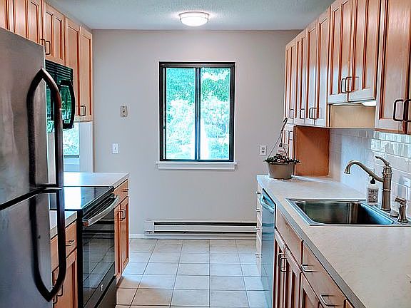 Kitchen Stainless Appliances