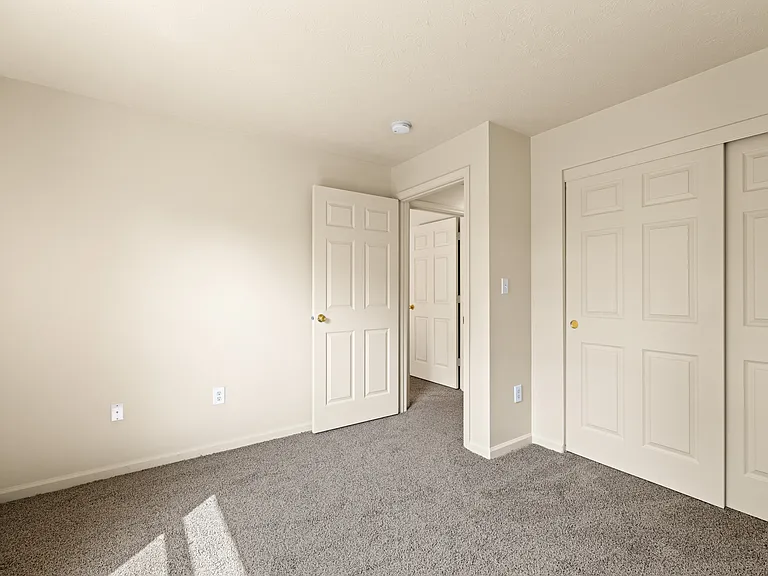 Springview Apartments — Photo 99