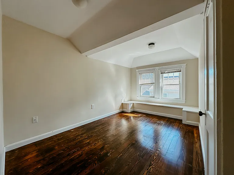34 Brooksdale Rd #2 — Photo 16