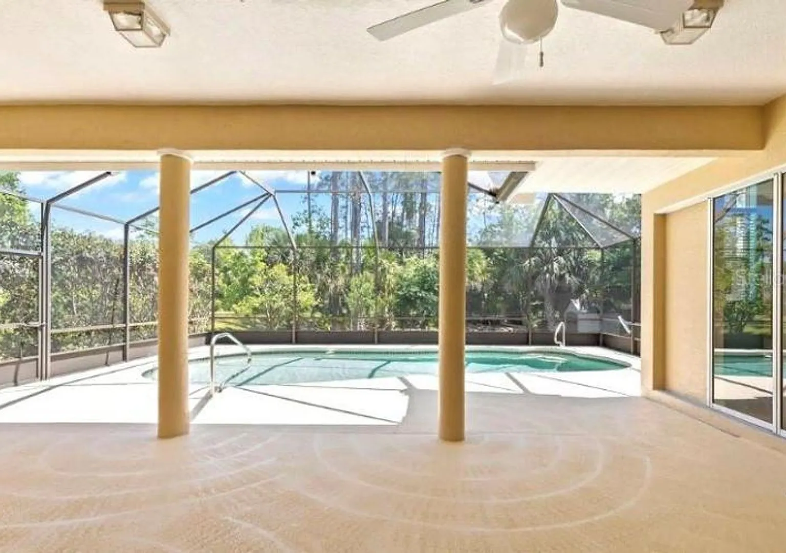 Welcome to one of Palm Coast most beautiful POOL Homes — Photo 3