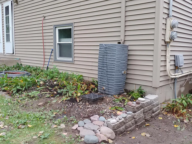 1093 Polk Cir NE — Photo 26