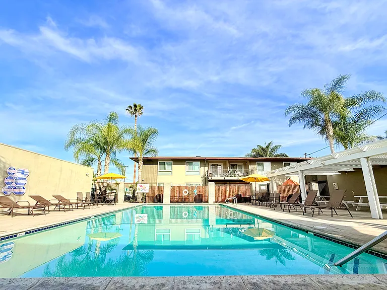 Large Sparkling Pool