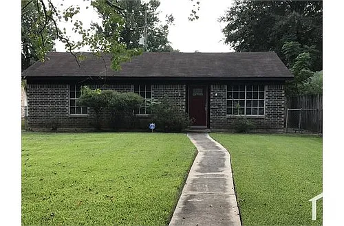 2335 Gladys St #1 Photo 1