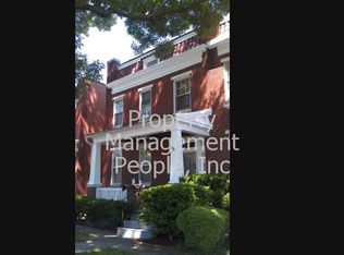902 N Market St, Frederick, MD 21701
