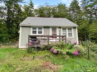 31 Hemlock Rd, Barnstead, NH 03218