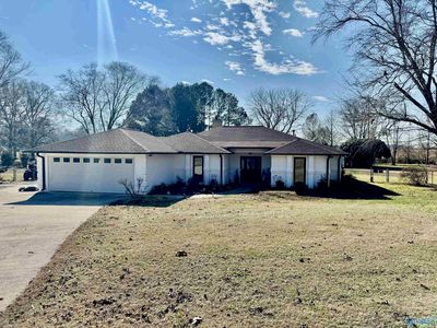 104 Beatrice Ln, Harvest, AL, 35749