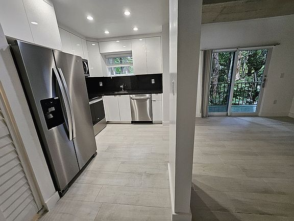 2nd image of 1777 Michigan Ave APT 201
