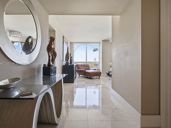 5th image of 610 W Las Olas Blvd APT 1617