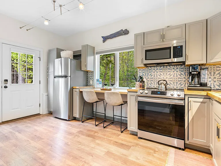 8 Jodys Acre Rd — Photo 12