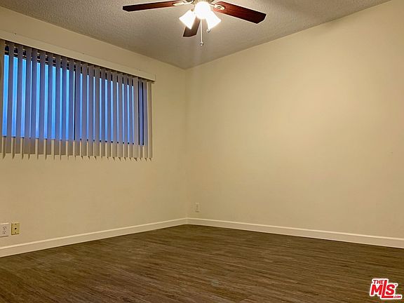 5th image of 933 Wilcox Ave #5A