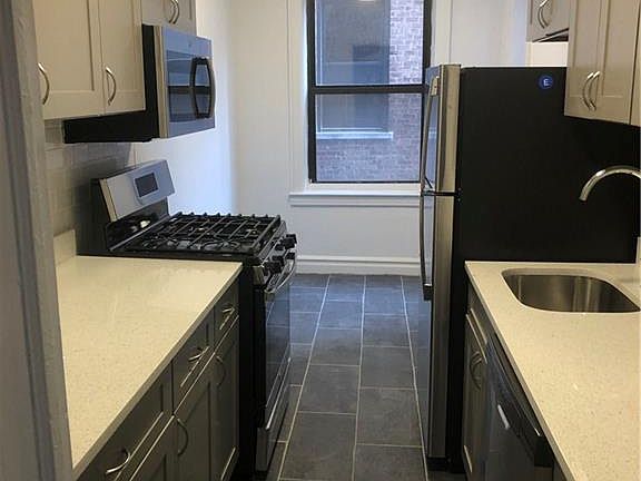 4th image of 7666 Austin St APT 4A