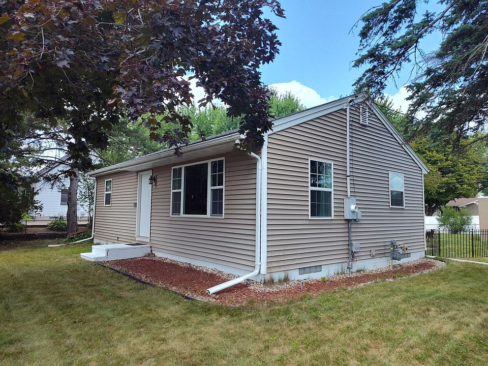 1st image of 3250 Melby St