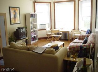 35 Gibbs St, Brookline, MA 02446