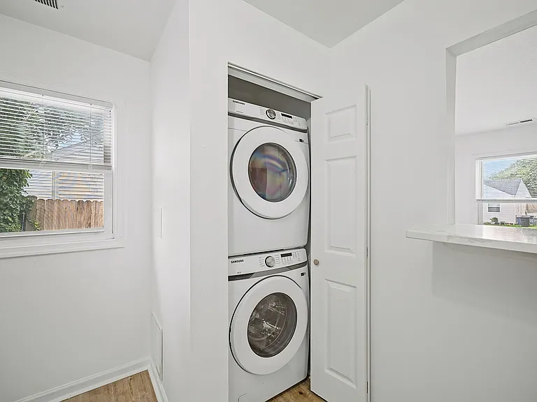 55 Greeneland Blvd — Photo 27