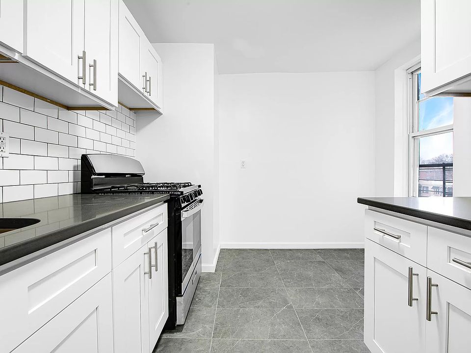 1st image of 84-70 129th St APT 3U