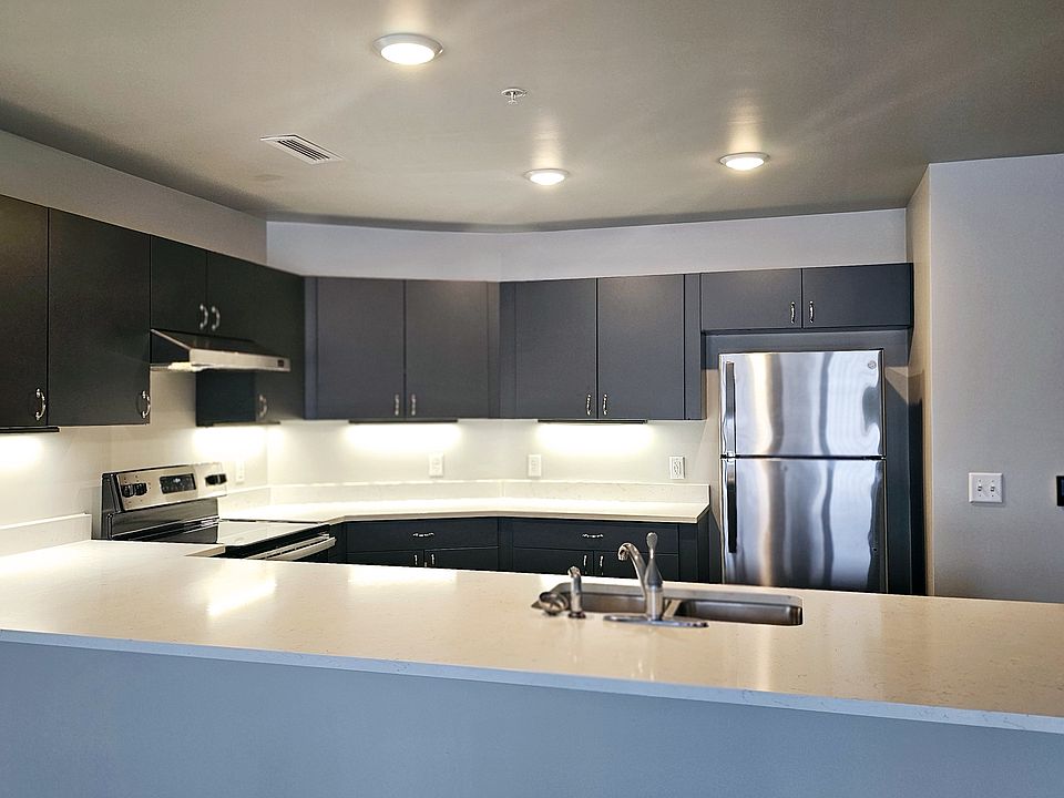 1st image of 1101 Portage St APT 311
