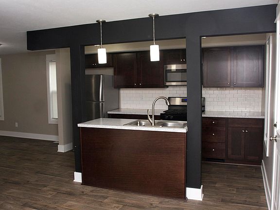 3rd image of 48 Gunnison Ave SW #1