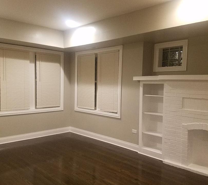 1st image of 8155 S Dante Ave